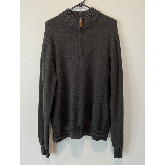 St. John's Bay Outdoor Men's XL dark gray 1/4 zip pullover - Picture 1 of 3